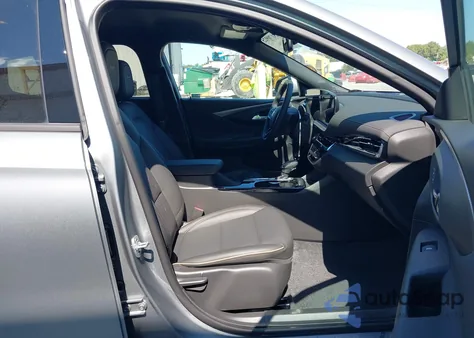 2025 Buick Envista Avenir Fwd from USA, damaged, VIN KL47LCEP4SB129227